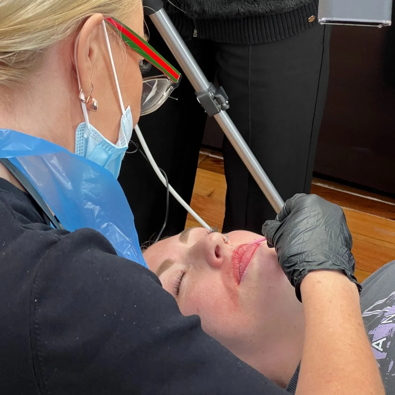 Vitrier Moissy Cramayel | What Will You Learn in a Lip Tattoo Course? Certificate + Business Setup Support