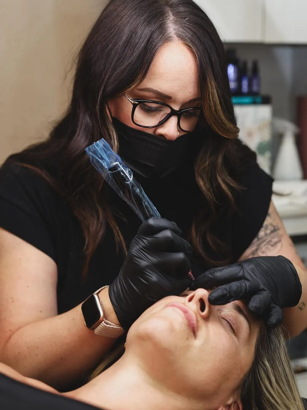 Vitrier Moissy Cramayel | Is Permanent Makeup Safe for Everyone? Still Wondering If It’s Right for You